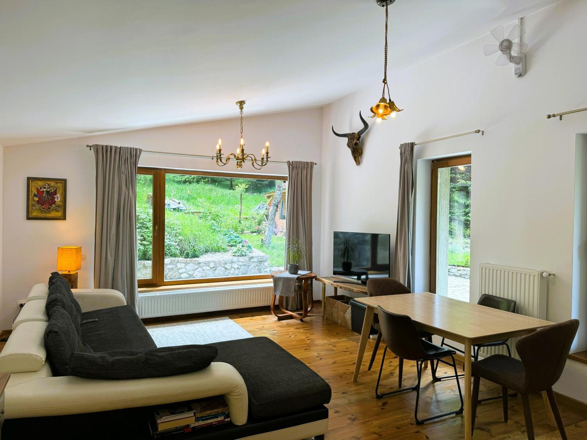 Soho Lodge Rasnov Eksteriør bilde